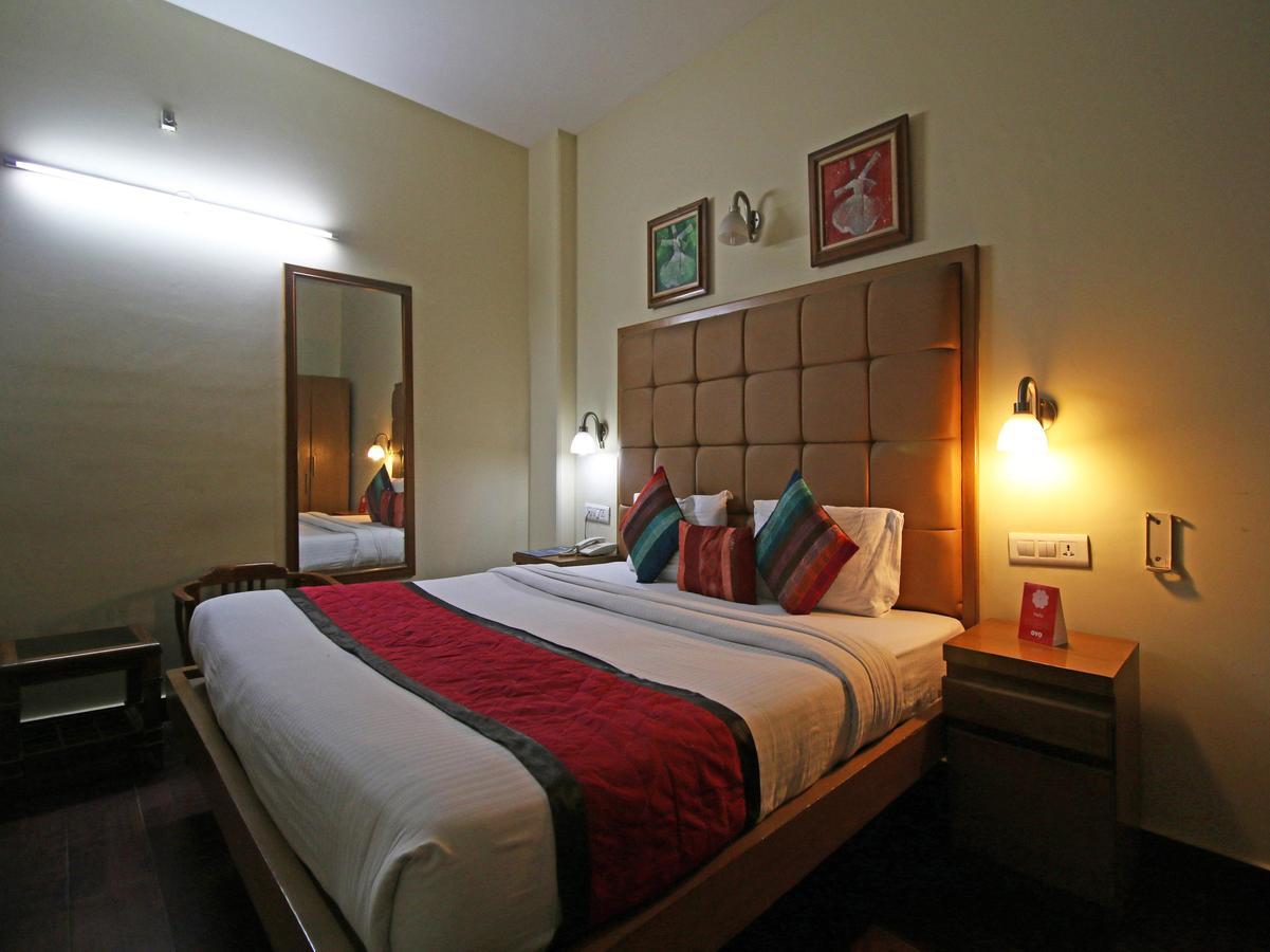 Hotel Oscar - Hauz Khas Нью-Делі Екстер'єр фото